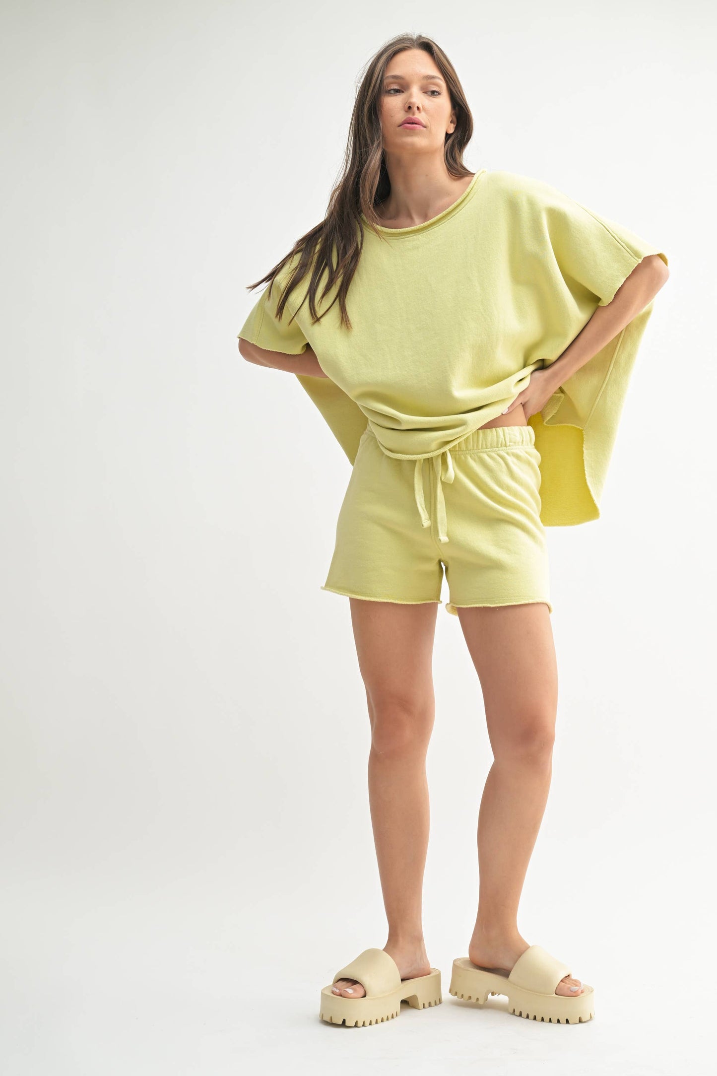 Malibu Seamless High-Rise Shorts: MARGARITA