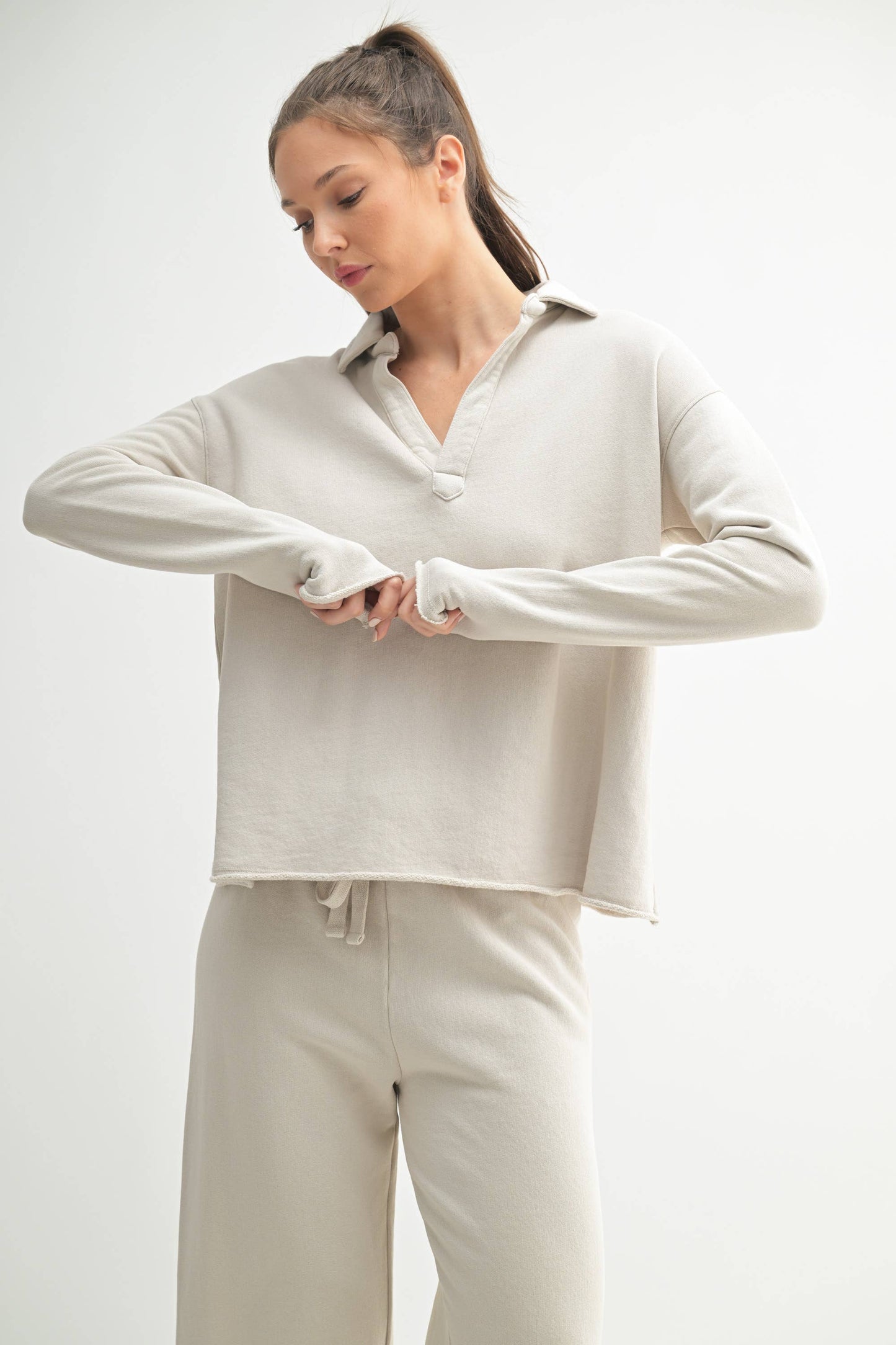 Malibu Vintage Henley Tee: LIGHT GREY