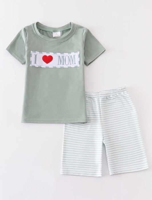 boys green i love mom set