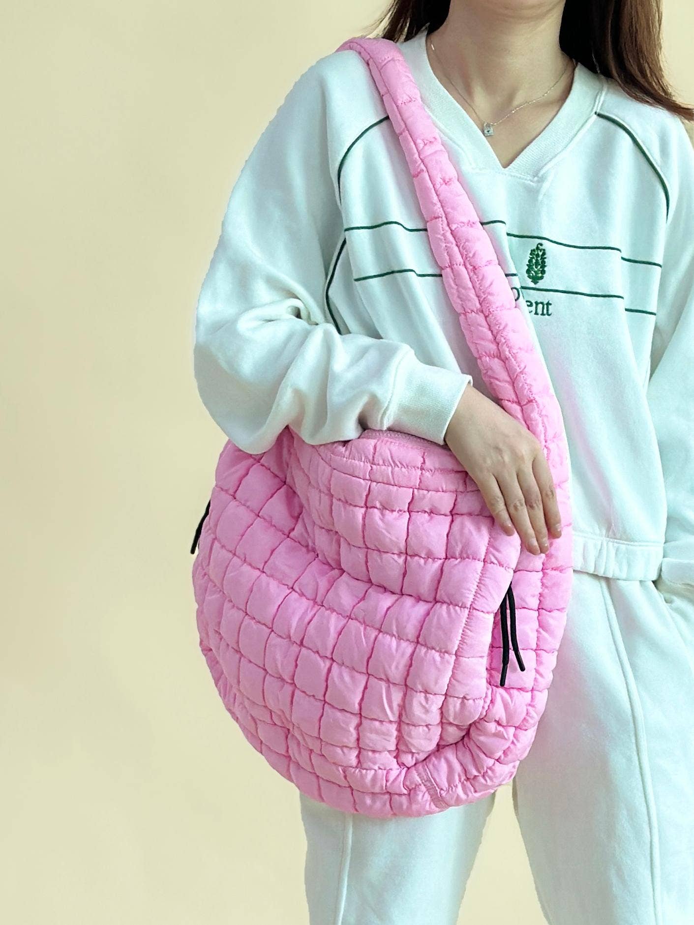 Pink lady shoulder bag